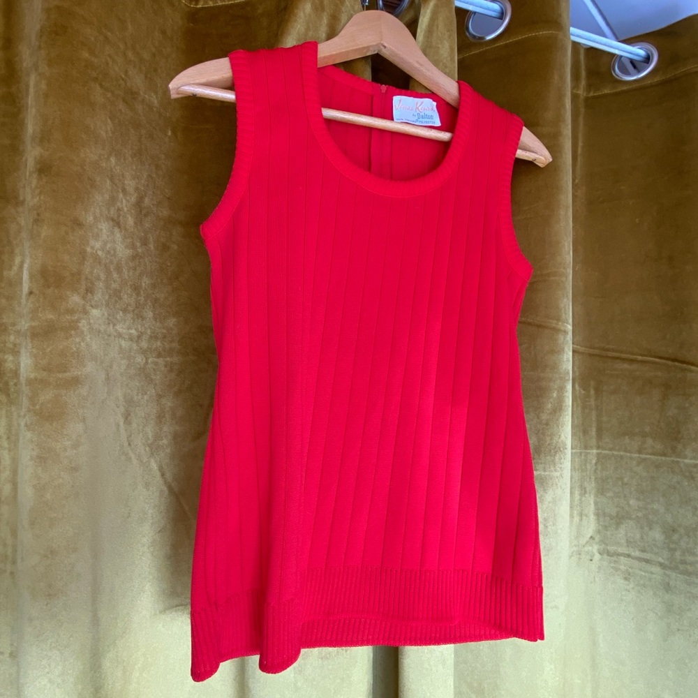 Vintage Like-new condition Sleeveless Zip-up ribbed top